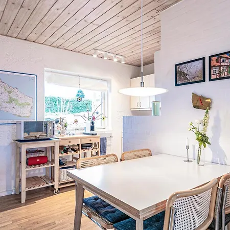 Gorgeous In With Kitchen *